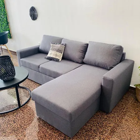 Homdwell Fine Living 1 *